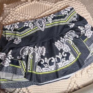 Lucky In Love Skirt Size: L
